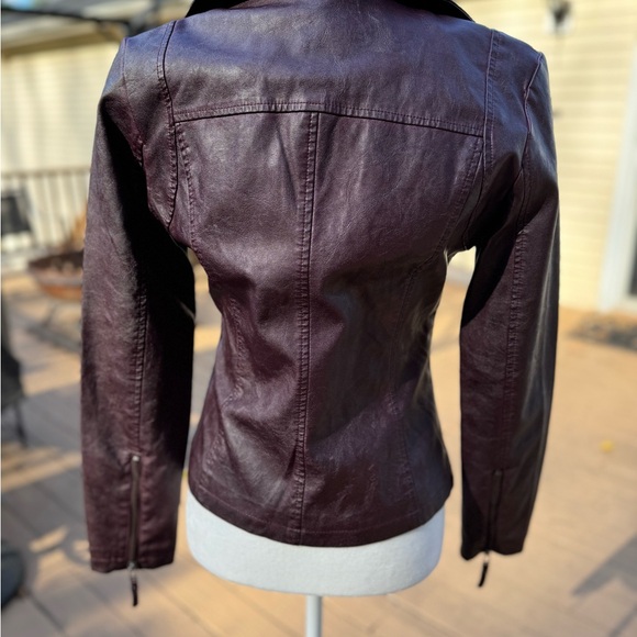 Max Studio Women’s Biker/Moto Style Jacket Dark Plum/Burgundy Size XSmall NWTS - Picture 4 of 8